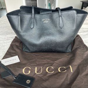 Gucci Swing Tote